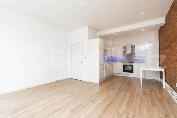 Within a warehouse conversion a modern and leek 1 bedroom apartment Ability Plaza - Kingsland Road, Dalston